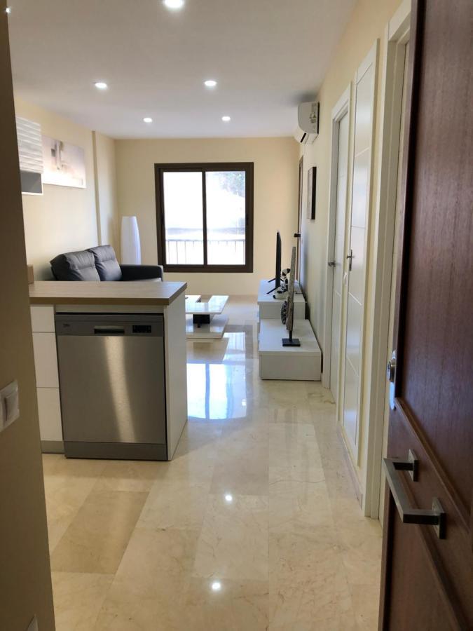 Moderno Apartamento En Primera Linea Paseo Maritimo Fuengirola Luaran gambar