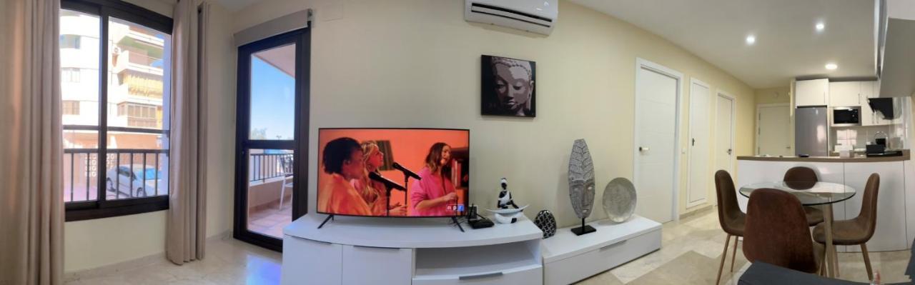 Moderno Apartamento En Primera Linea Paseo Maritimo Fuengirola Luaran gambar